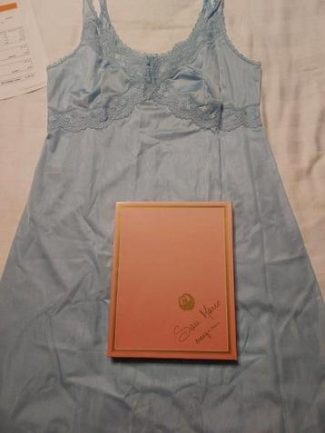 Sleepdress/onderjurk beschikbaar voor biedingen