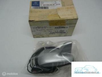 A2048206875 2048206875 W204 W212 Antenne Dak midden achter beschikbaar voor biedingen