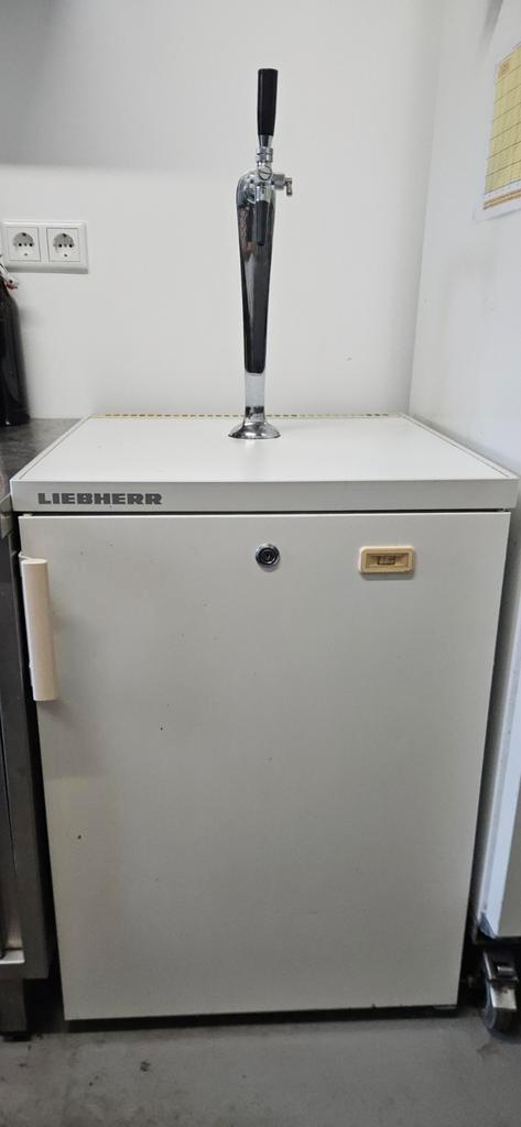 Liebherr Koelkast met biertap, Witgoed en Apparatuur, Thuistaps, Gebruikt, Overige merken, Ophalen