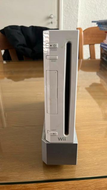 Nintendo Wii Console inclusief spellen en controllers!