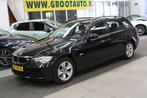 BMW 3 Serie Touring 318i Airco, Cruise control, Stuurbekrach, 13 km/l, Zwart, 4 cilinders, Zwart