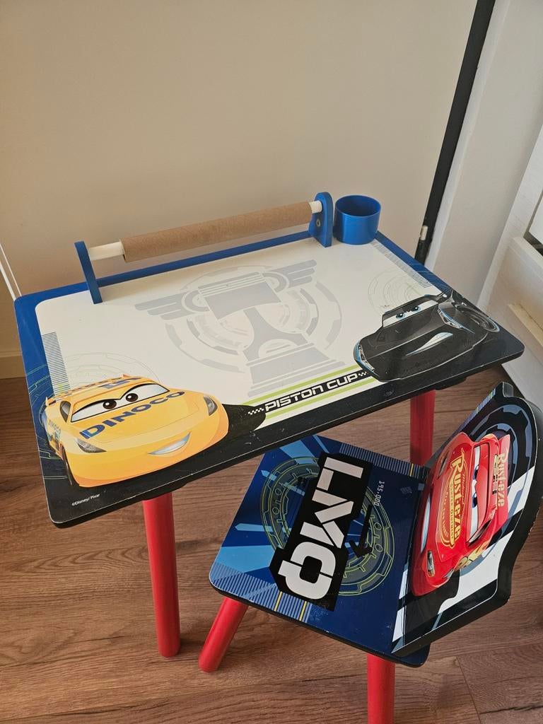 Cars kinderbureau met stoel - gebruikt, Ophalen, Gebruikt, Tafel(s) en Stoel(en)