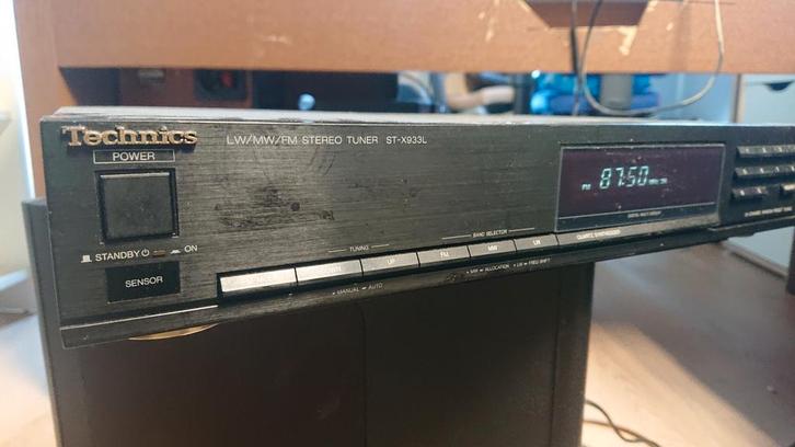 Technics ST-X933L Stereo Tuner - Klassieker!, Audio, Tv en Foto, Tuners, Gebruikt, Analoog, Ophalen of Verzenden