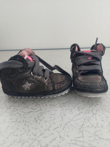ShoesMe meisjes schoenen maat 19 - Zo goed als nieuw! beschikbaar voor biedingen