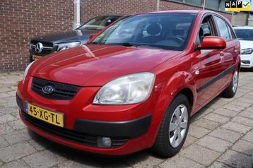 Kia Rio 1.4 X-tra, Airco, Trekhaak, 4 elektrische ramen beschikbaar voor biedingen