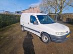 Peugeot Partner BENZINE lage KM, Auto's, Bestelauto's, Voorwielaandrijving, Stof, 4 cilinders, Origineel Nederlands