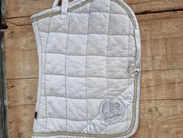 Eskadron dekje wit vzh beschikbaar voor biedingen