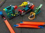 Hotwheels set met aantal stuntstukken en baandelen, Kinderen en Baby's, Speelgoed | Racebanen, Ophalen of Verzenden, Zo goed als nieuw