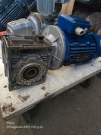 Elektromotor met haakse vertraging i=40, 1.5kW, Doe-het-zelf en Verbouw, Ophalen