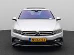 Volkswagen Passat 1.5 TSI R-Line Business + | Navigatie | Pa, Auto's, Volkswagen, Te koop, Zilver of Grijs, Benzine, 73 €/maand