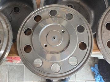 5 x RVS wieldoppen 16 inch beschikbaar voor biedingen