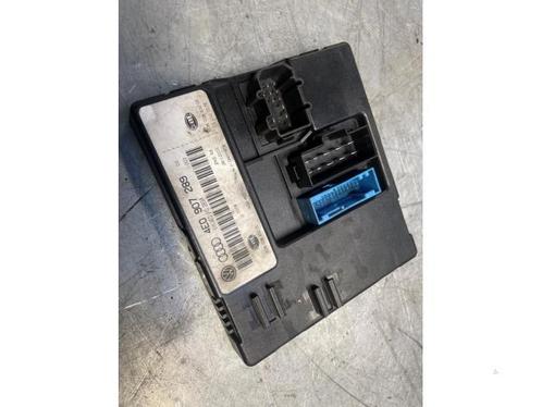 Computer Body Control van een Audi A8, Auto-onderdelen, Carrosserie en Plaatwerk, Audi, Gebruikt, 3 maanden garantie, Ophalen of Verzenden