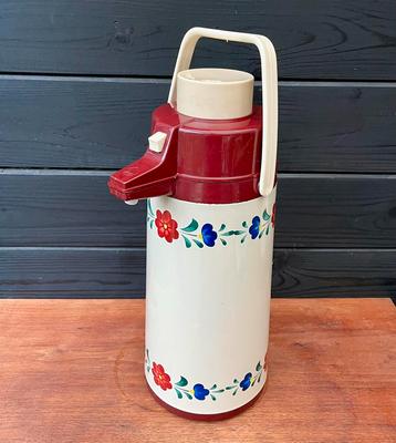 Vintage airpot thermoskan met boerenbontmotief beschikbaar voor biedingen