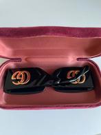 Gucci zonnebril, Sieraden, Tassen en Uiterlijk, Zonnebrillen en Brillen | Dames, Ophalen of Verzenden, Zo goed als nieuw, Zonnebril