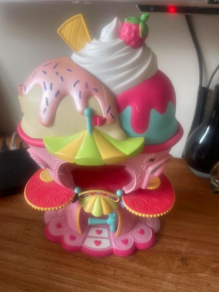 Speelgoed IJssalon - Fantasie Plezier!, Kinderen en Baby's, Speelgoed | Poppen, Zo goed als nieuw, Overige typen, Verzenden