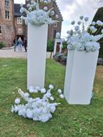 Pilaren met bloemstukken bruiloft, feest, Ophalen, Zo goed als nieuw