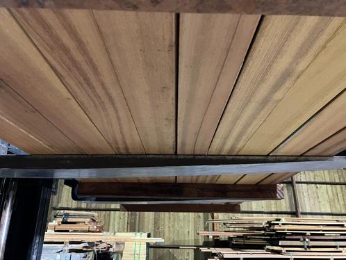 Hardhout-Guariuba–vlonderplanken-terrasplanken-planken-rhomb, Tuin en Terras, Palen, Balken en Planken, Nieuw, Planken, 250 cm of meer