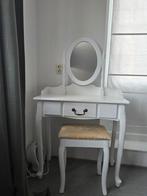 Make up tafel met stoeltje (kaptafel), Huis en Inrichting, Ophalen, Gebruikt