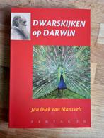 J.D. van Mansvelt - Dwarskijken op Darwin, J.D. van Mansvelt, Ophalen of Verzenden, Zo goed als nieuw