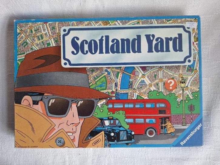 Scotland Yard, Hobby en Vrije tijd, Gezelschapsspellen | Bordspellen, Gebruikt, Drie of vier spelers, Vijf spelers of meer, Ophalen of Verzenden