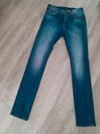 Armani jeans maat 28 rechte pijp lengte 34 z.g.a.n, Kleding | Heren, Spijkerbroeken en Jeans, Overige jeansmaten, Blauw, Ophalen of Verzenden
