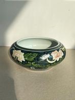 Prachtige porseleinen Lotus lage pot, beschilderde schaal, Ophalen of Verzenden