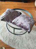 Shiny grijze kussens Eric Kuster stijl, Huis en Inrichting, Woonaccessoires | Kussens, Ophalen of Verzenden, Zo goed als nieuw