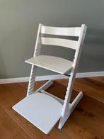 STOKKE Tripp Trapp kinderstoel wit incl. accessoires, Kinderen en Baby's, Kinderstoelen, Ophalen, Gebruikt, Meegroeistoel, Aanschuifbaar