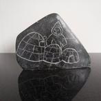 ​Handgesneden stenen beeldje vermoedelijk Inuit Iglo, Antiek en Kunst, Ophalen of Verzenden