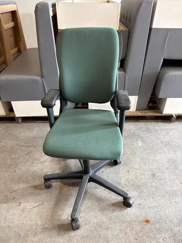 Ahrend Bureaustoel - Groen, Ergonomisch beschikbaar voor biedingen
