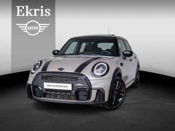 MINI 5-deurs Cooper Aut. JCW + Comfort Plus + Panoramadak +  beschikbaar voor biedingen