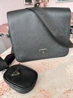Prada tas crossbag, Ophalen of Verzenden, Zo goed als nieuw, Zwart