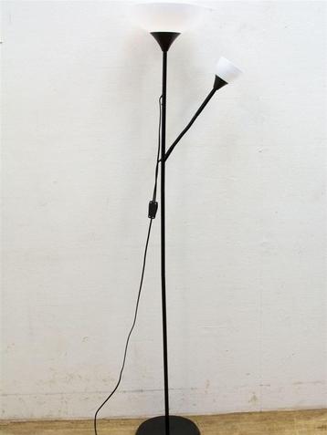 Vloerlamp, Leeslamp 92126 beschikbaar voor biedingen
