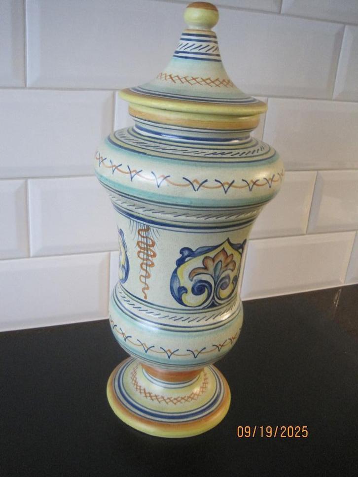 Ceramische Italiaanse pot met deksel, Antiek en Kunst, Curiosa en Brocante, Verzenden