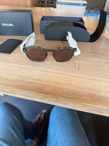 Prada PR A16S - 17T05Dv Zonnebril Nieuw factuur aanwezig beschikbaar voor biedingen