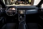 Lynk & Co 01 1.5 PHEV | MY23 | Zwarte Hemel | 360 Camera | B, Auto's, Lynk & Co, Automaat, Stof, Zwart, Met garantie (alle)