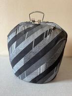 I.Z.G.S. verkerende theemuts - theebeurs met knipsluiting, Huis en Inrichting, Keuken | Keukenbenodigdheden, Ophalen of Verzenden