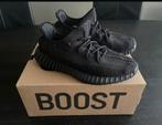Adidas Yeezy Boost 350 V2 Onyx, Kleding | Heren, Schoenen, Ophalen of Verzenden, Zo goed als nieuw, Zwart, Sneakers of Gympen