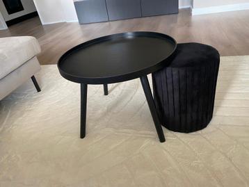Salontafel en Poef - Samen of Los te Koop beschikbaar voor biedingen