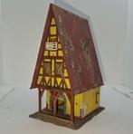 Vakwerk huisjes met hoog punt dak in spoor n, Gebruikt, Gelijkstroom of Wisselstroom, Brug, Tunnel of Gebouw, Trix