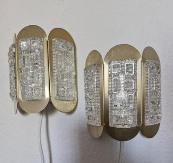 Vitrika Aladdin wantlampen beschikbaar voor biedingen