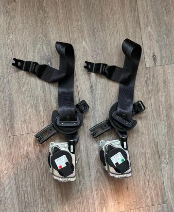 Gordelspanners VW Polo 2G4 857 706B links en rechts beschikbaar voor biedingen
