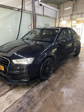 Audi A3 1.4 Tfsi Limousine 3x S-line Aut