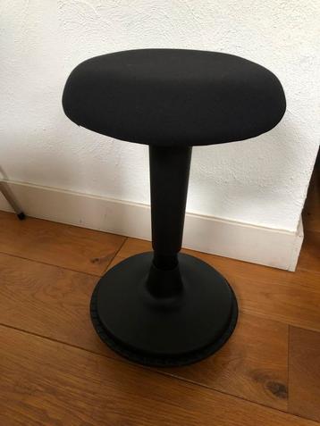 Wobblez ergonomische kruk 57 cm LEES TEKST! beschikbaar voor biedingen