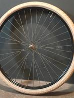 Fiets voorwiel 28 inch, Fietsen en Brommers, Fietsonderdelen, Ophalen, Zo goed als nieuw, Algemeen, Wiel