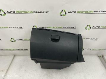 Dashboardkastje Renault Clio 3 ORIGINEEL 8200407714 beschikbaar voor biedingen