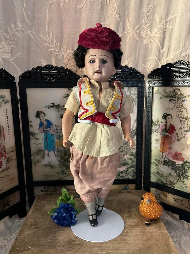 Bijzondere antieke mulat pop speciaal karakter popje, Antiek en Kunst, Antiek | Speelgoed, Ophalen of Verzenden