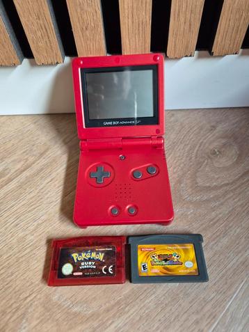 Game Boy Advance SP Rood + 2 Games beschikbaar voor biedingen