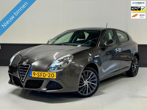 Alfa Romeo Giulietta 1.4 Tubro 170PK Airco|Led|LM Velgen!, Auto's, Alfa Romeo, Bedrijf, Te koop, Giulietta, ABS, Airbags, Airconditioning