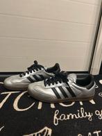 zilver adidas sambas met zwarte strepen maat38 2/3 (39)NIEUW, Kleding | Dames, Adidas, Nieuw, Ophalen of Verzenden, Sneakers of Gympen